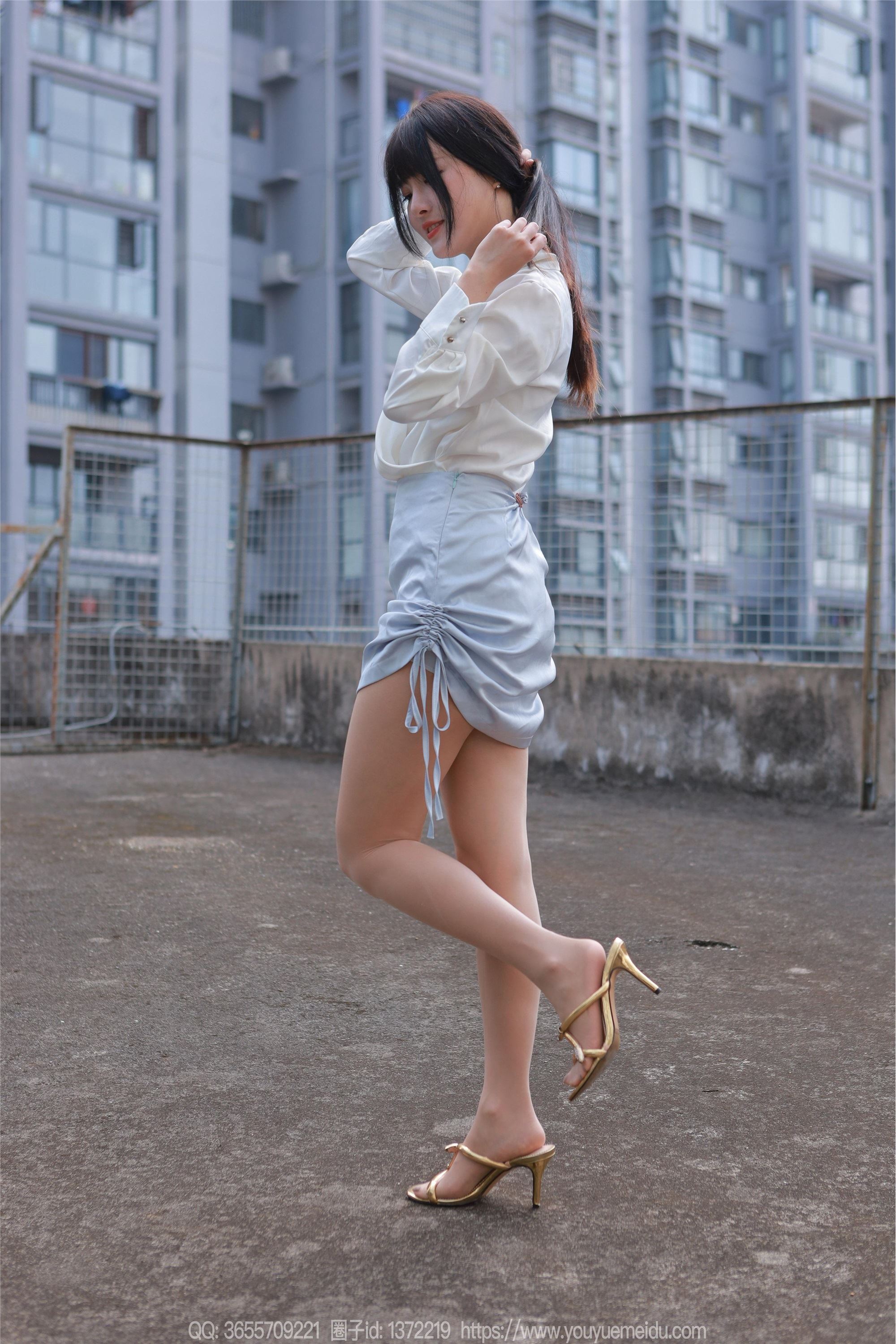 IESS异思趣向  2024.11.10 丝享家 1894 婉萍《蓝色短裙（下）》